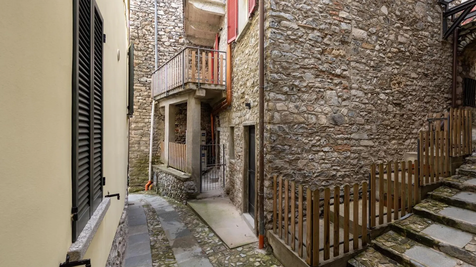 New Stone House Lake View - 2 Lezzeno Italy