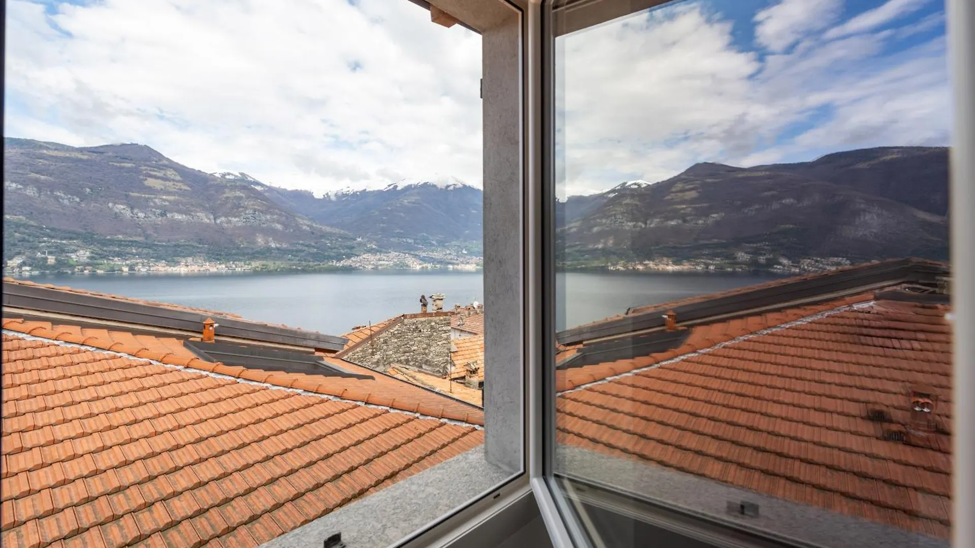 Apartment New Stone House Lake View - 2 Lezzeno Italy